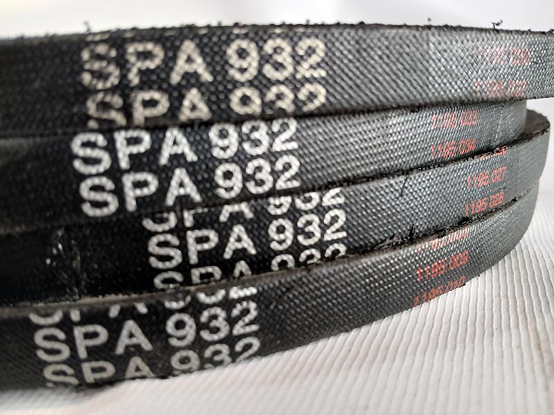 Ремень узкоклиновой SPA 932