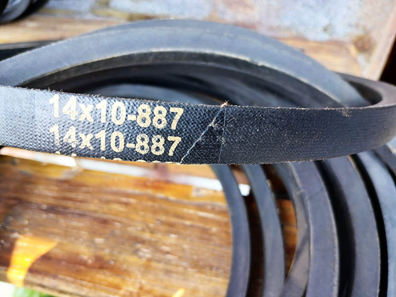 Ремень вентиляторный 14*10-887 клиновой