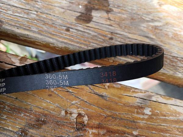 remen-rezinovyy-zubchatyy-360-htd-5m-10-mm-foto